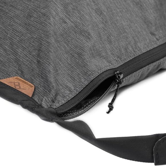 Packable Tote, Zippable Ultralight Carry-All, Self-Healing Ripstop Shell, Weathe - Picture 7 of 8